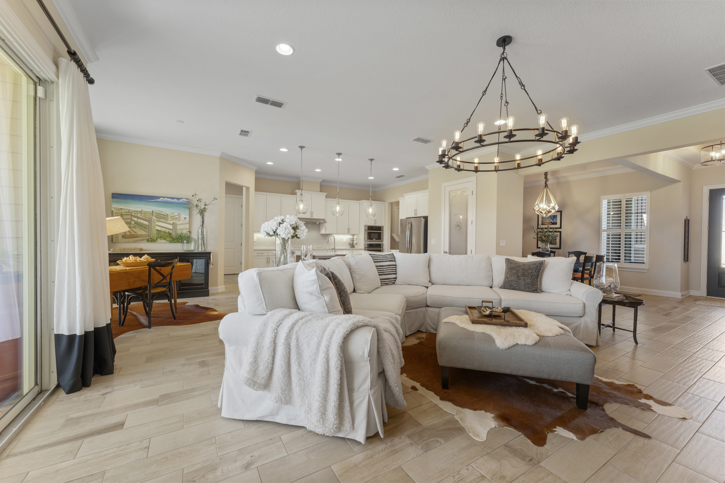 Home staging ideas for selling in Northeast Florida – Century 21 Amelia Island.